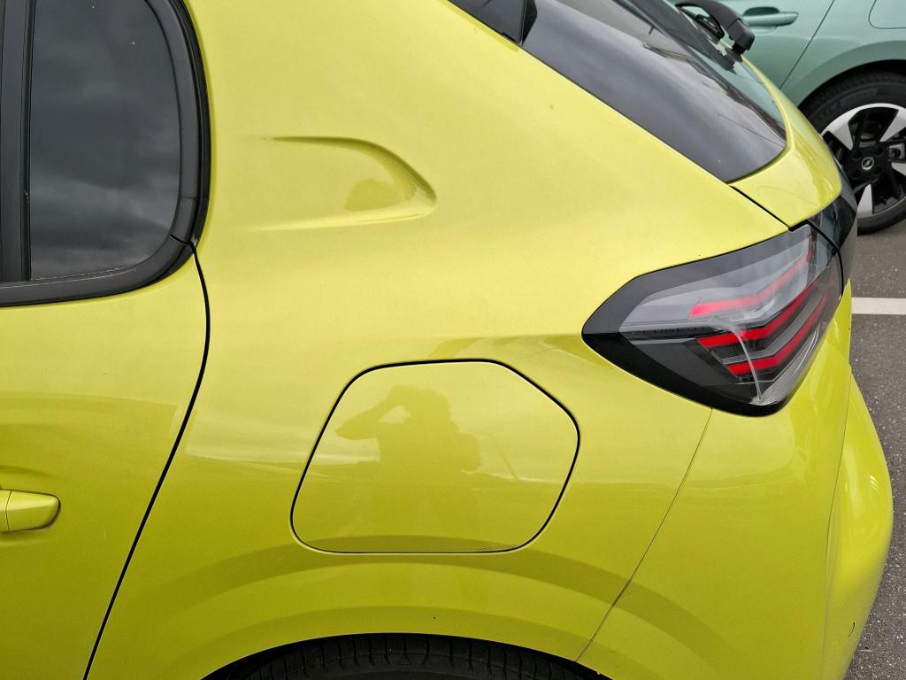 Peugeot 208 Hybrid 110 ch e-DCS6 Allure 2025