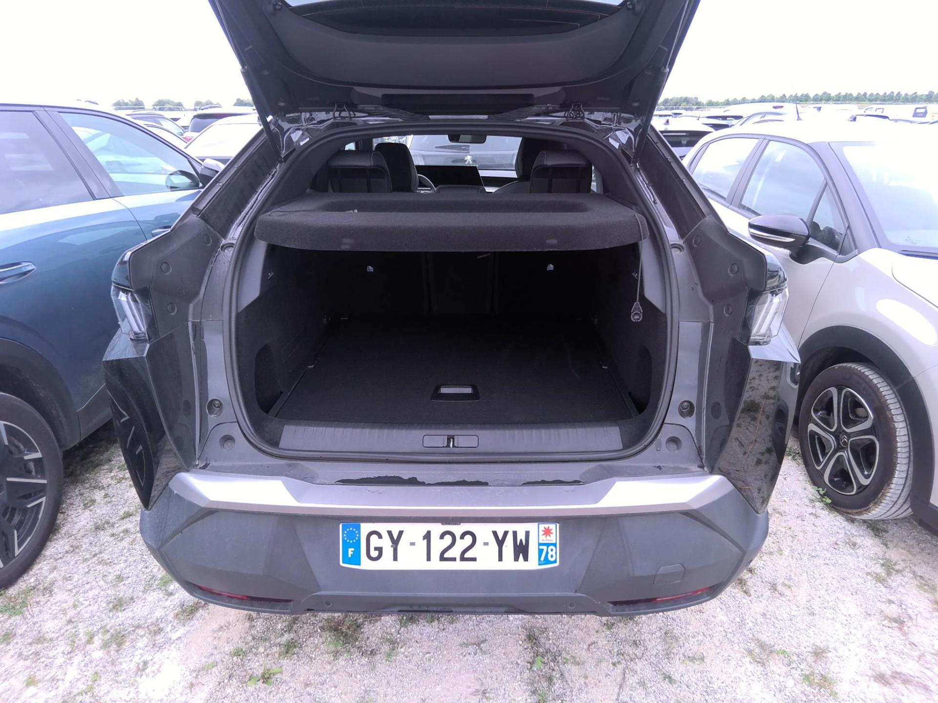 Peugeot 3008 Hybrid 136 e-DCS6 Allure 2024