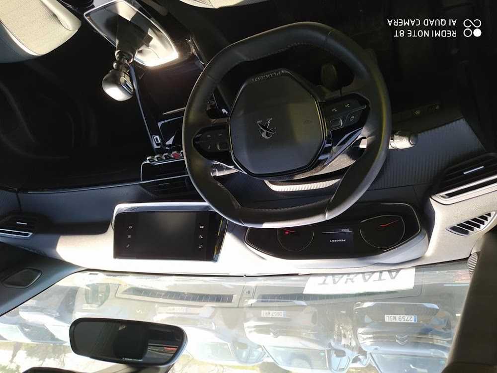 Foto Peugeot 2008 13