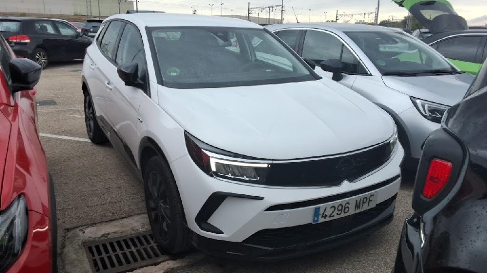Foto Opel Grandland 8