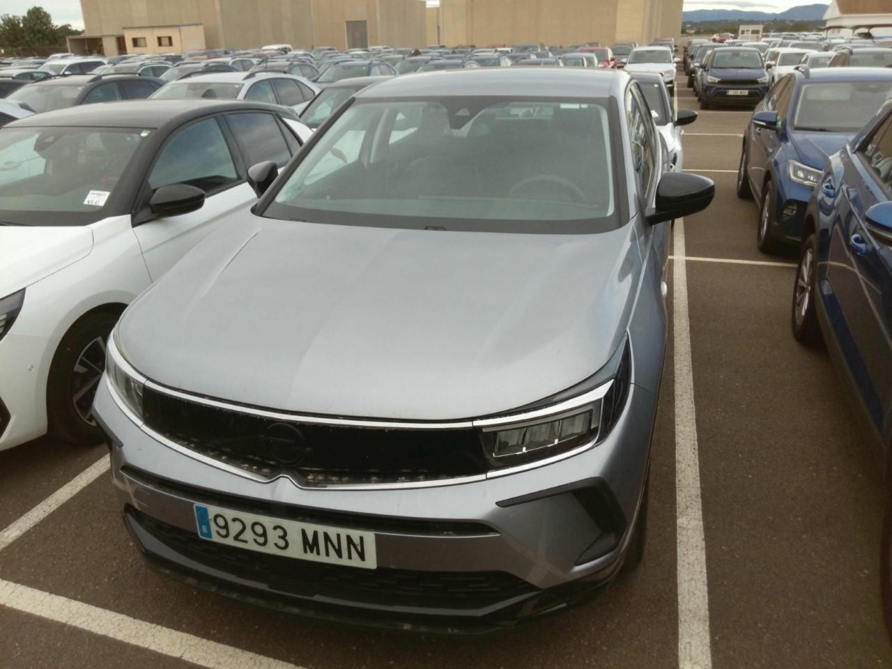 Opel Grandland Grandland GS 1.2T XHT MT6 S/S 130 CV (96kW)