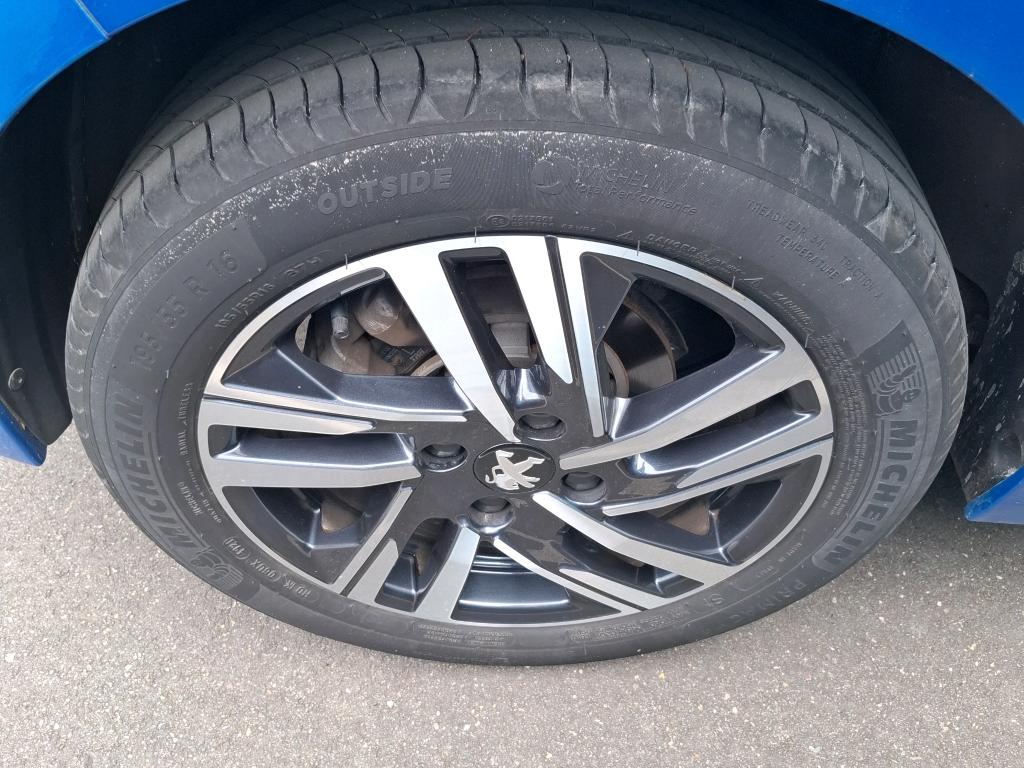 Peugeot 208 PureTech 100 S&S EAT8 Allure 2022