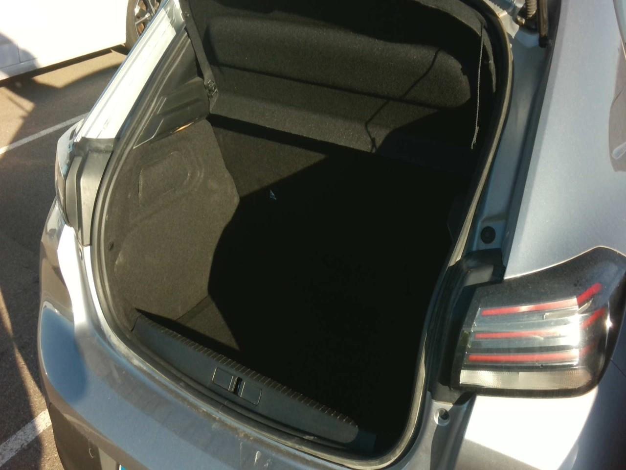 Foto Peugeot 208 9