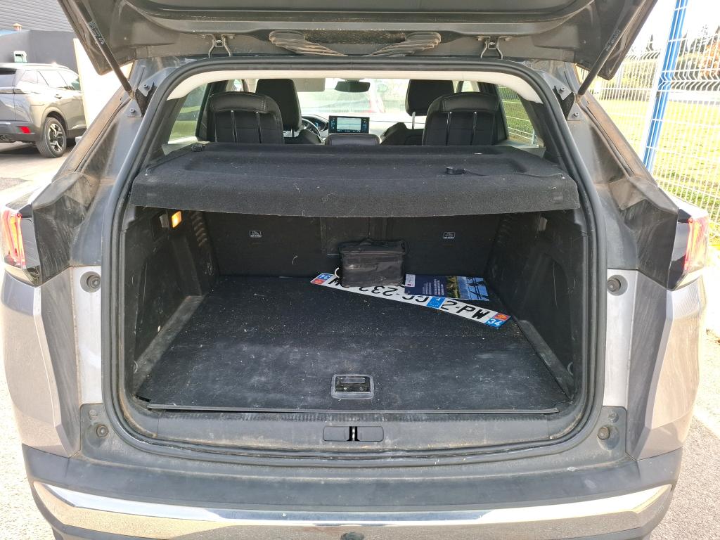 Peugeot 3008 Hybrid 225 e-EAT8 Roadtrip 2022