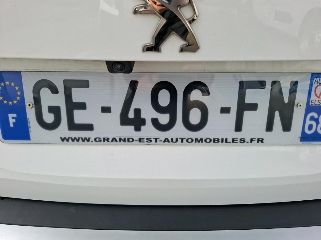 Peugeot 2008 BlueHDi 110 S&S BVM6 Active Pack 2022