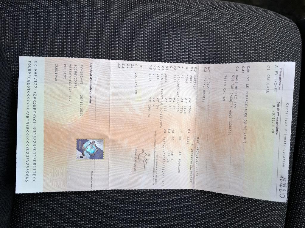 Peugeot PARTNER FOURGON STANDARD 650 KG BLUEHDI 100 S&S BVM5 PREMIUM 2020