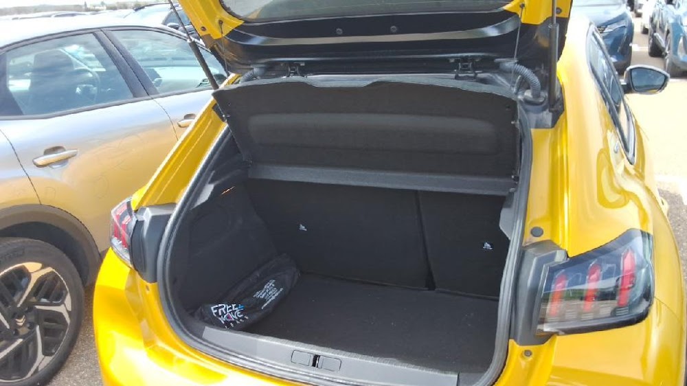 Foto Peugeot 208 13