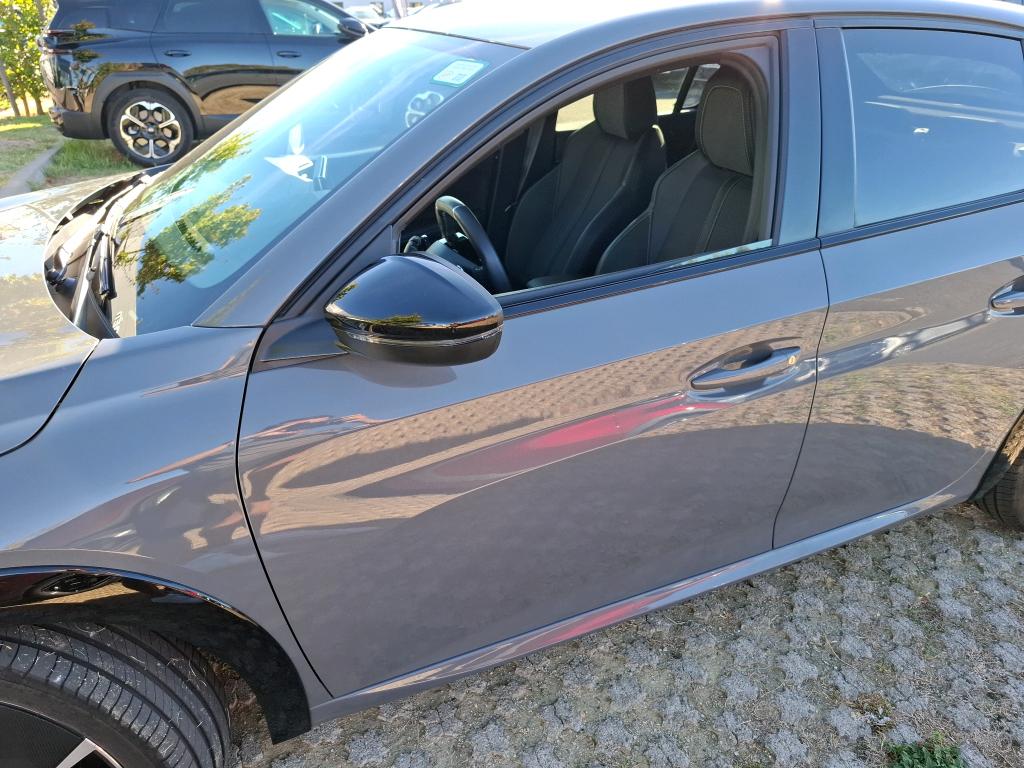 Peugeot 208 Hybrid 145 ch e-DCS6 GT 2025