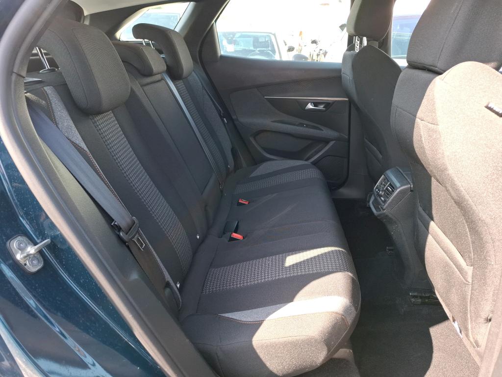 Peugeot 3008 BlueHDi 130ch S&S EAT8 Active Business 2021