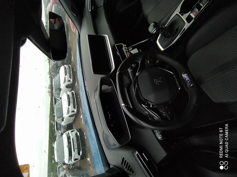 Foto Peugeot 2008 10