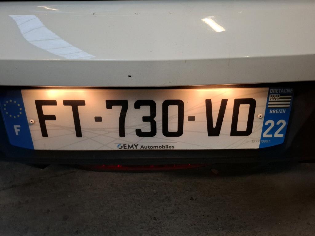 Peugeot 208 BlueHDi 100 S&S BVM6 Active 2020