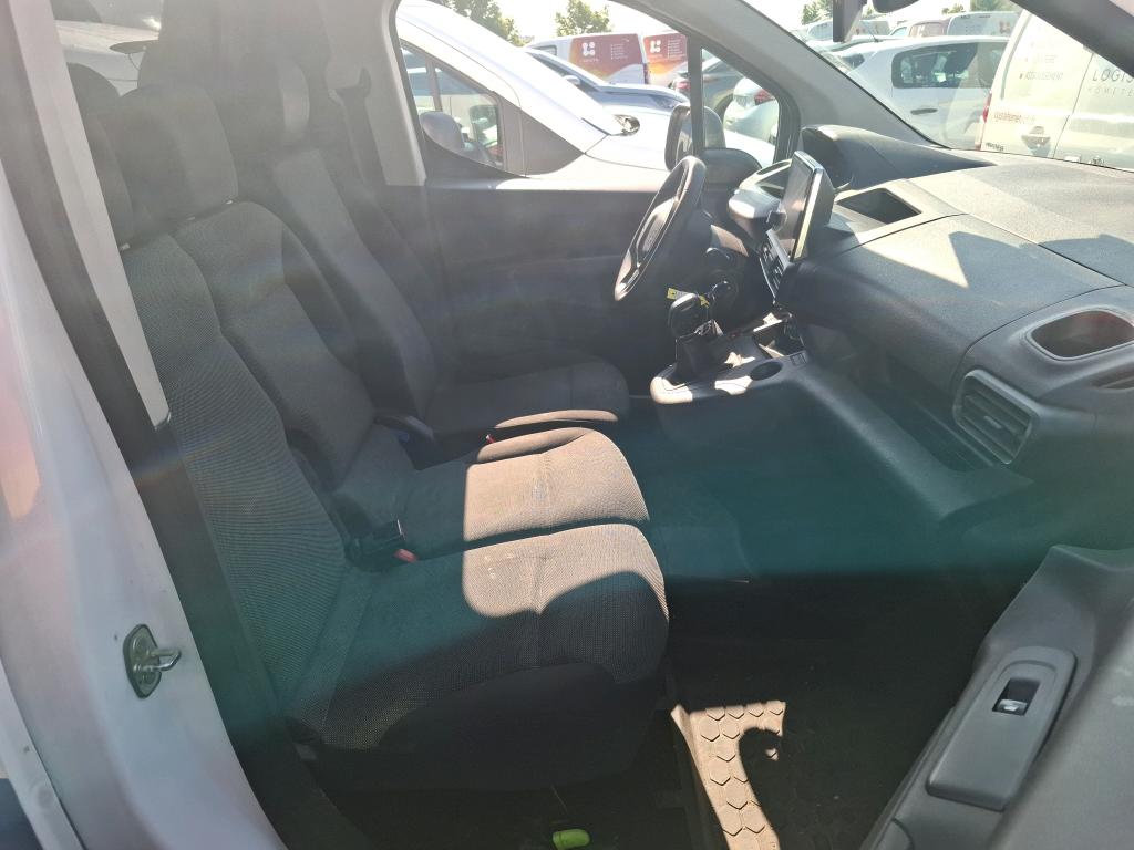 Peugeot PARTNER FOURGON STANDARD 650 KG BLUEHDI 100 S&S BVM5 ASPHALT 2021