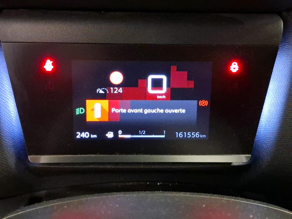 Citroen C4 SOCIETE BLUEHDI 110 S&S BVM6 FEEL NAV BUSINESS R 2021