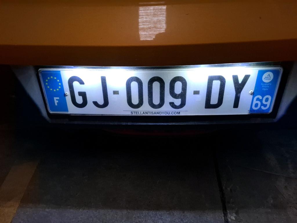 Peugeot 208 BlueHDi 100 S&S BVM6 Active 2022