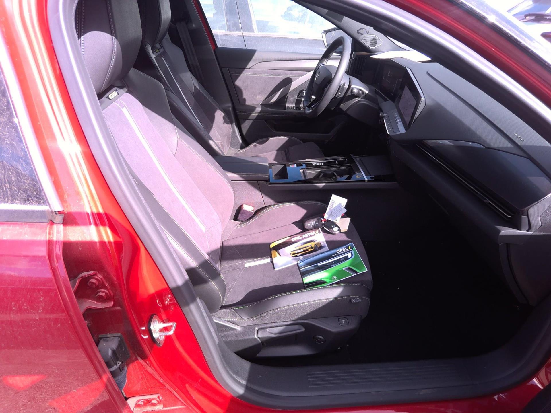 Opel Astra Hybride Rechargeable 225 ch BVA8 GSe 2023