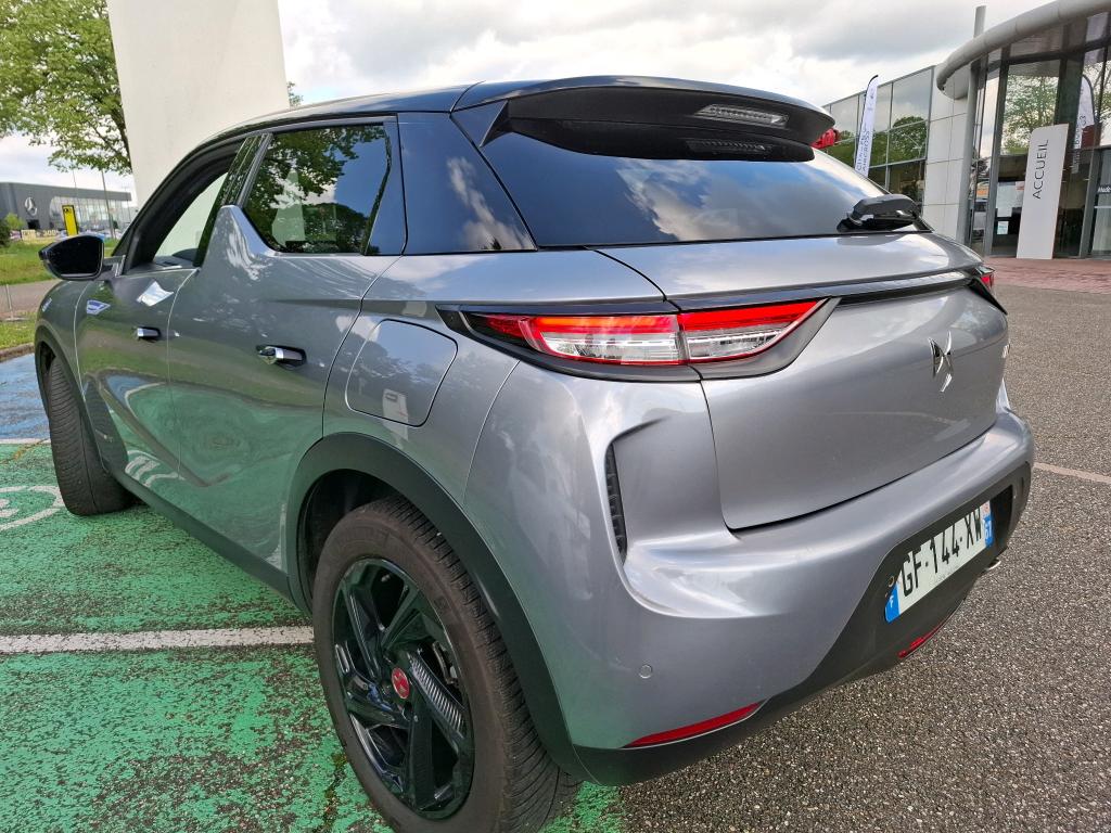 DS DS3 Crossback BlueHDi 130 EAT8 Performance Line+ 2022