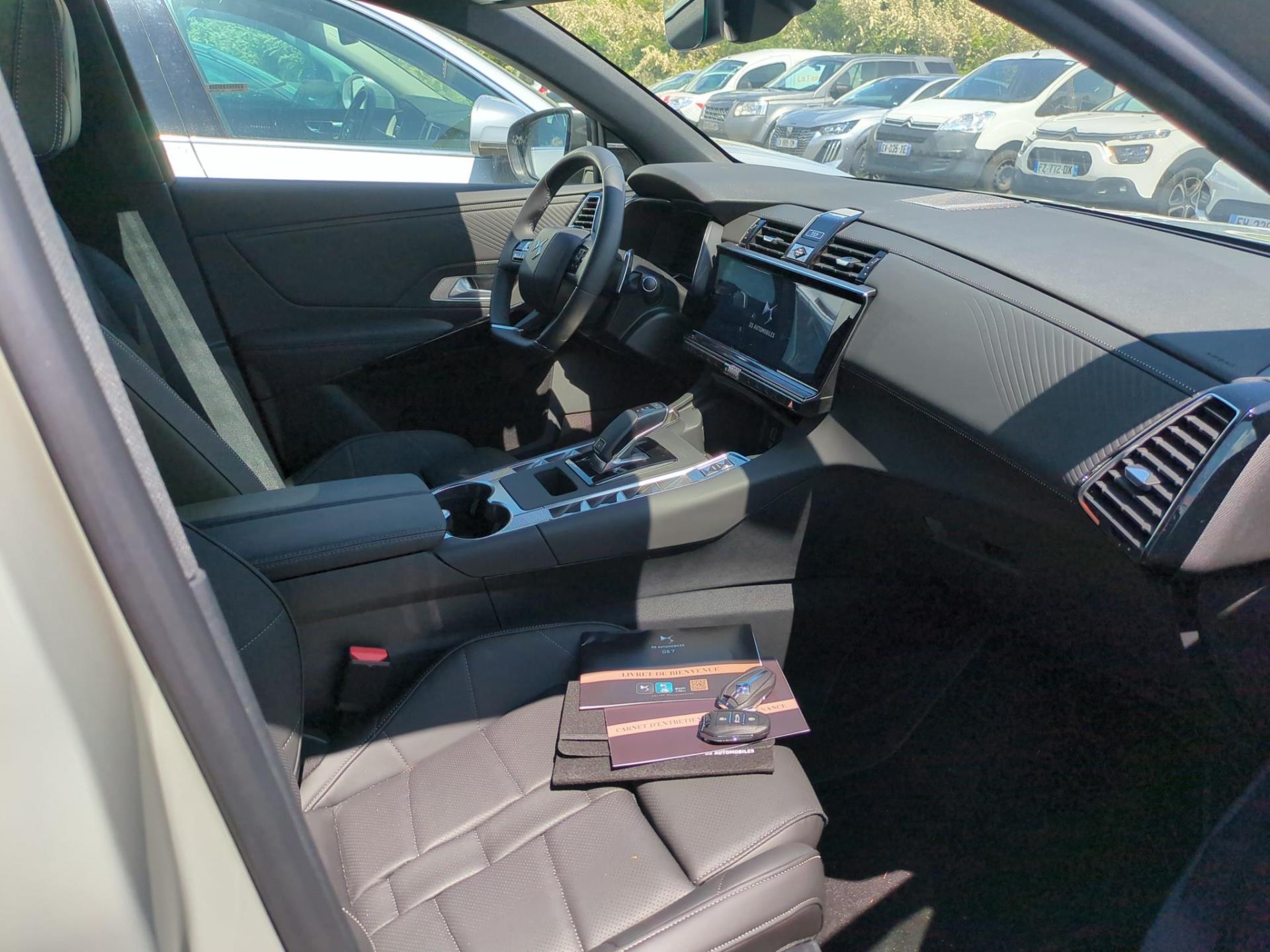 DS DS 7 BlueHDi 130 EAT8 Etoile 2025