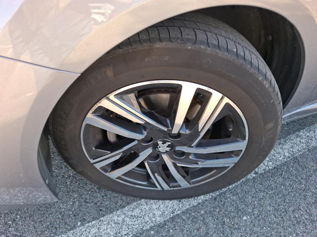 Peugeot 208 PureTech 100 S&S EAT8 Allure Pack 2023
