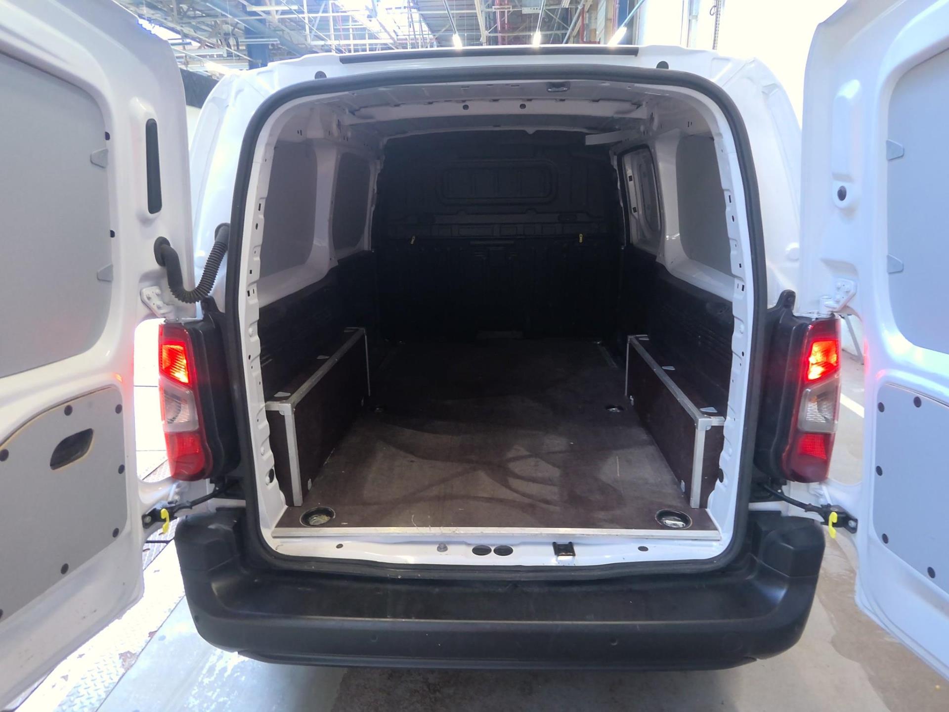 Citroen BERLINGO VAN TAILLE XL 950KG BLUEHDI 100 S&S BVM6 2024