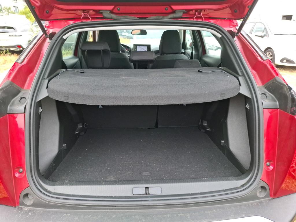 Peugeot 2008 PureTech 130 S&S BVM6 Active Business 2021
