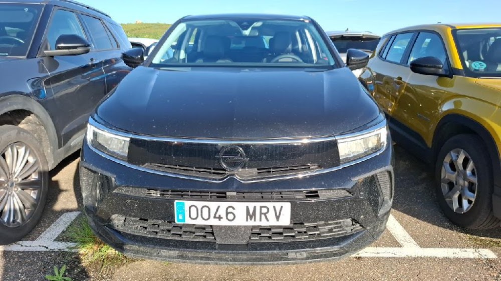 Opel Grandland Grandland GS 1.2T XHT MT6 S/S 130 CV (96kW)