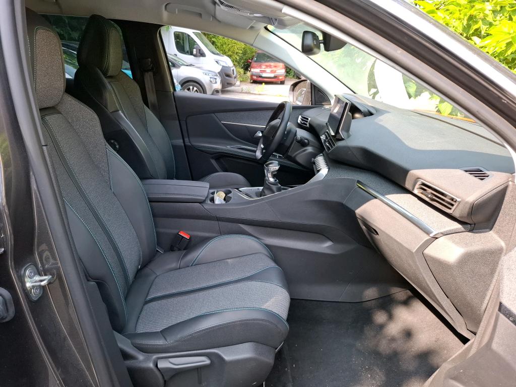 Peugeot 3008 Puretech 130ch S&S BVM6 Allure Pack 2022