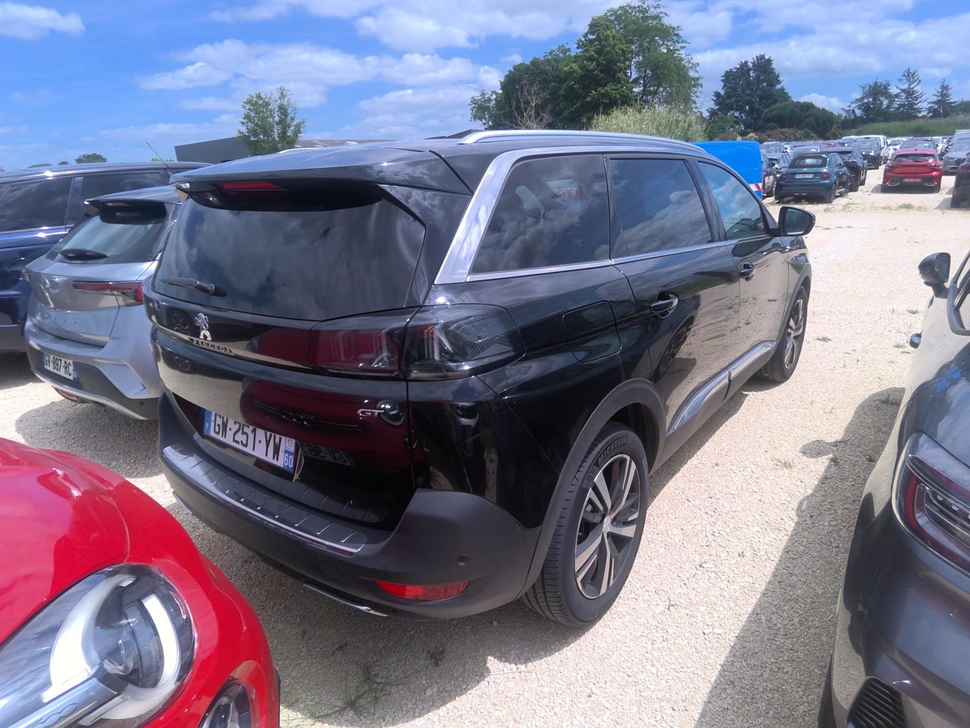 Peugeot 5008 BlueHDi 130ch S&S EAT8 GT 2024