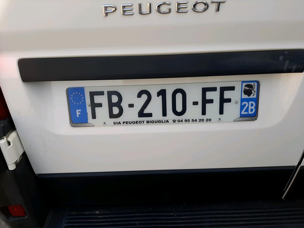 Peugeot BOXER TOLE 330 L1H1 BLUEHDI 110 PREMIUM 2018