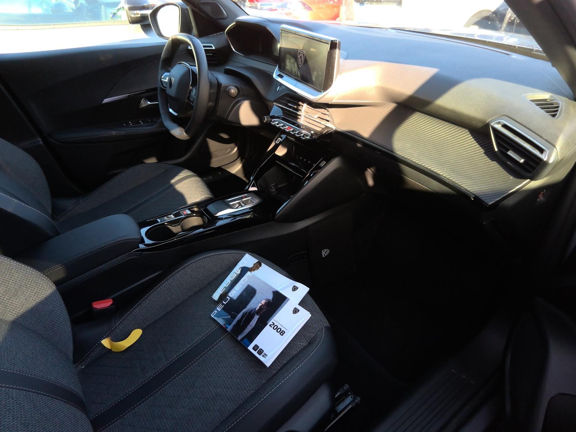 Peugeot 2008 Electrique 156 ch 54 kWh Allure 2025