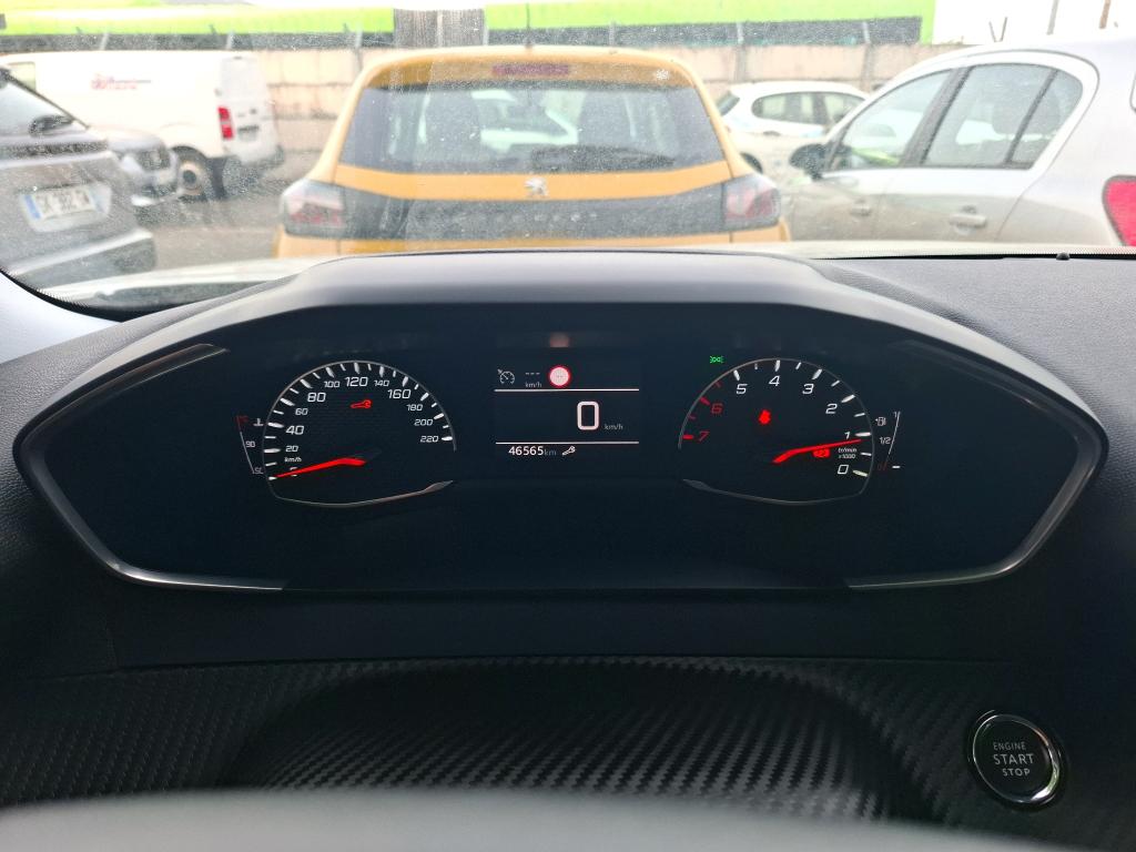 Peugeot 2008 PureTech 100 S&S BVM6 Allure 2021