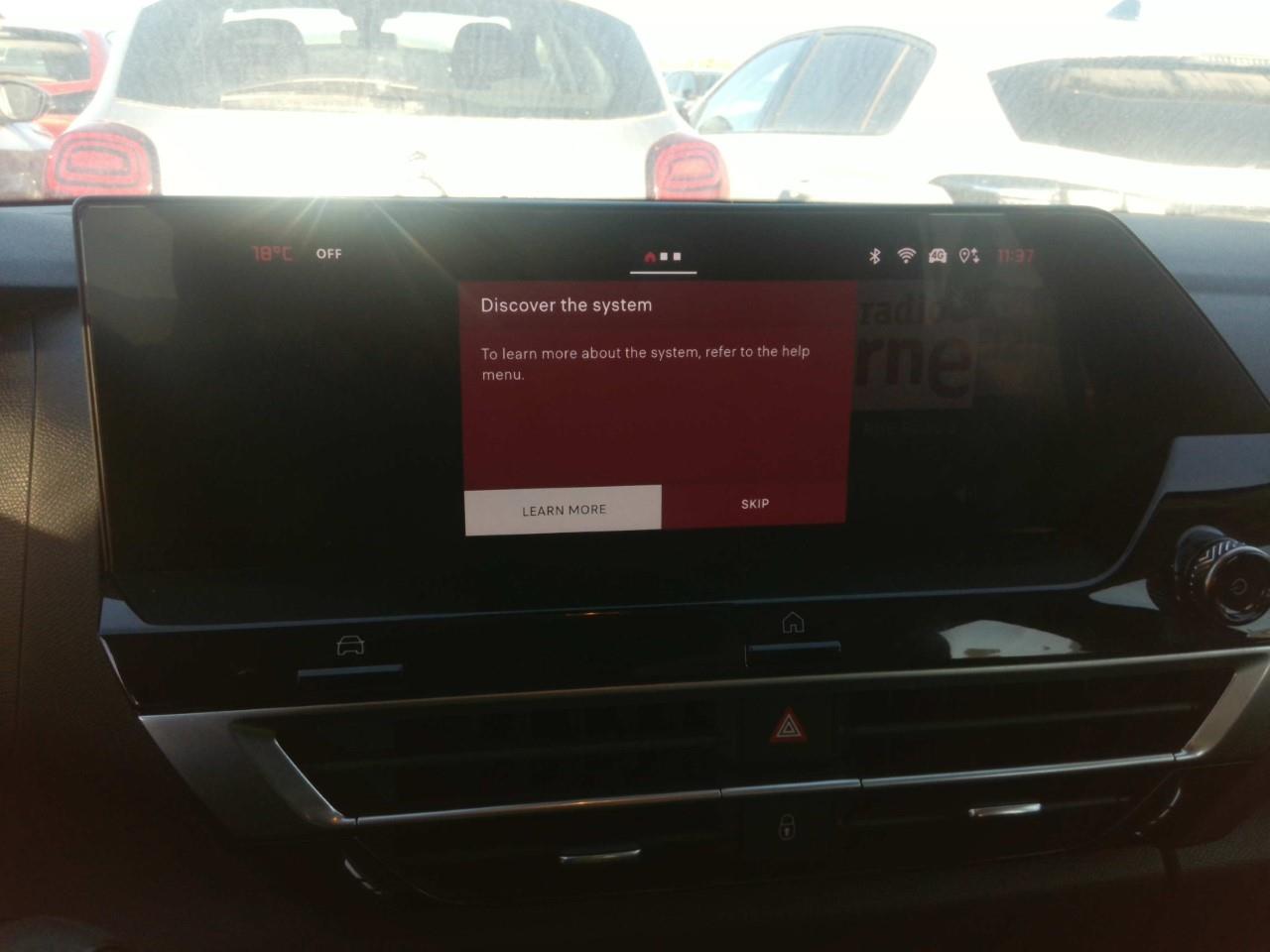 Foto Citroën C4 X 9