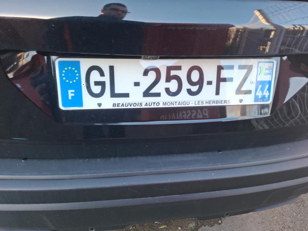 Peugeot 3008 BlueHDi 130ch S&S EAT8 Active Pack 2022