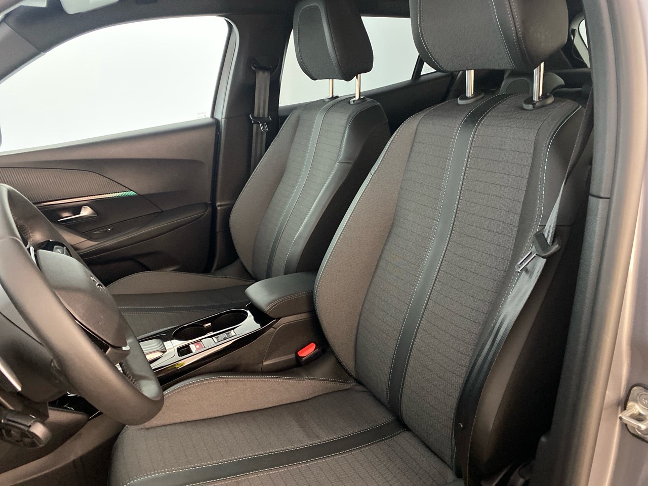 Peugeot 2008 PureTech 130 S&S EAT8 Allure 2023