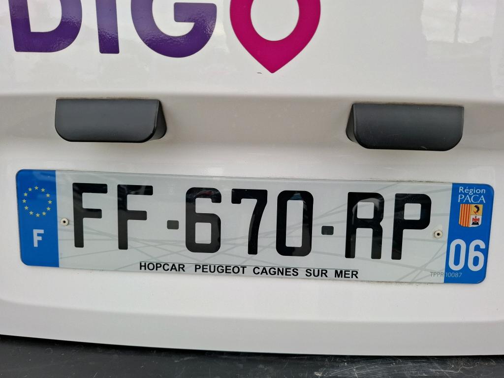 Peugeot PARTNER FOURGON STANDARD 650 KG BLUEHDI 75 BVM5 PREMIUM 2019