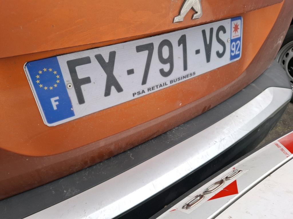 Peugeot 2008 BlueHDi 110 S&S BVM6 Active Business 2021