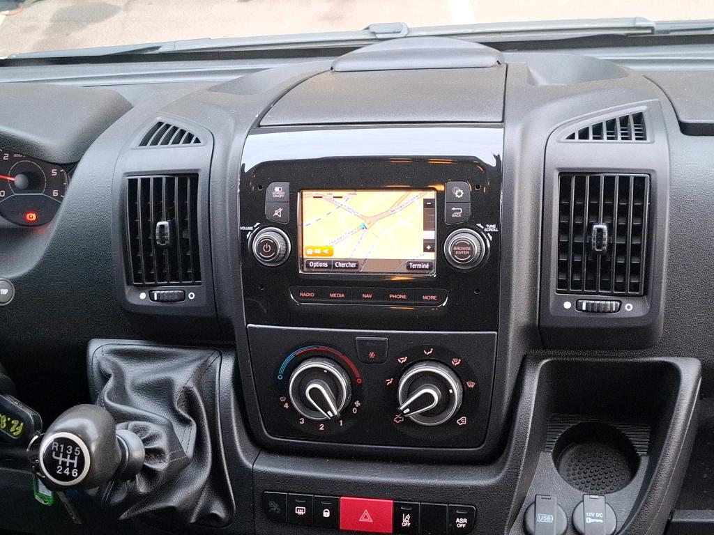 Peugeot BOXER TOLE 330 L1H1 BLUEHDI 120 S&S ASPHALT 2021