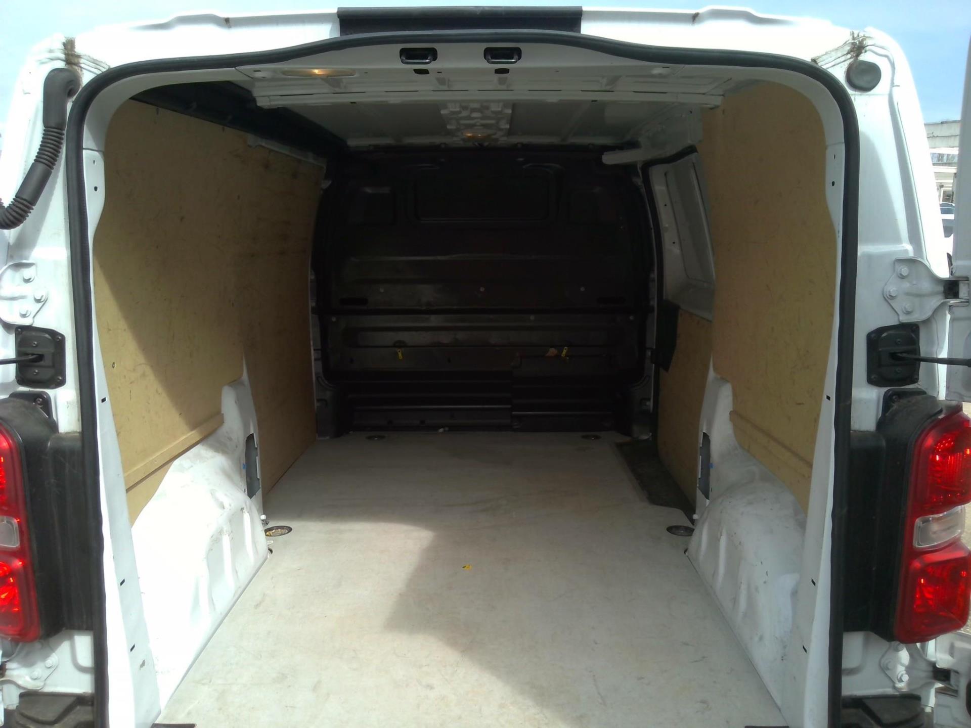 Opel VIVARO FGN TAILLE M BLUEHDI 145 BVM6  2024