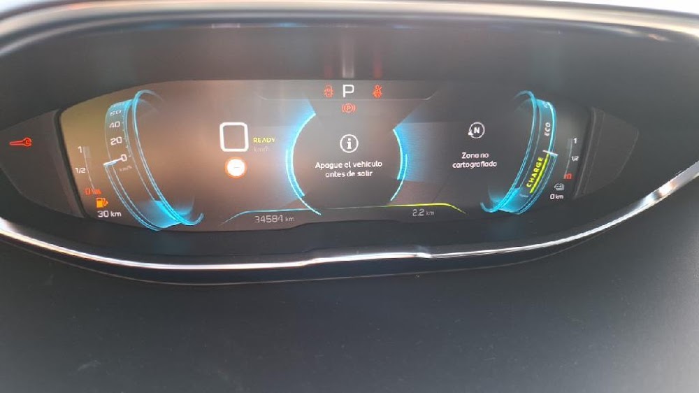Foto Peugeot 3008 Hybrid 3