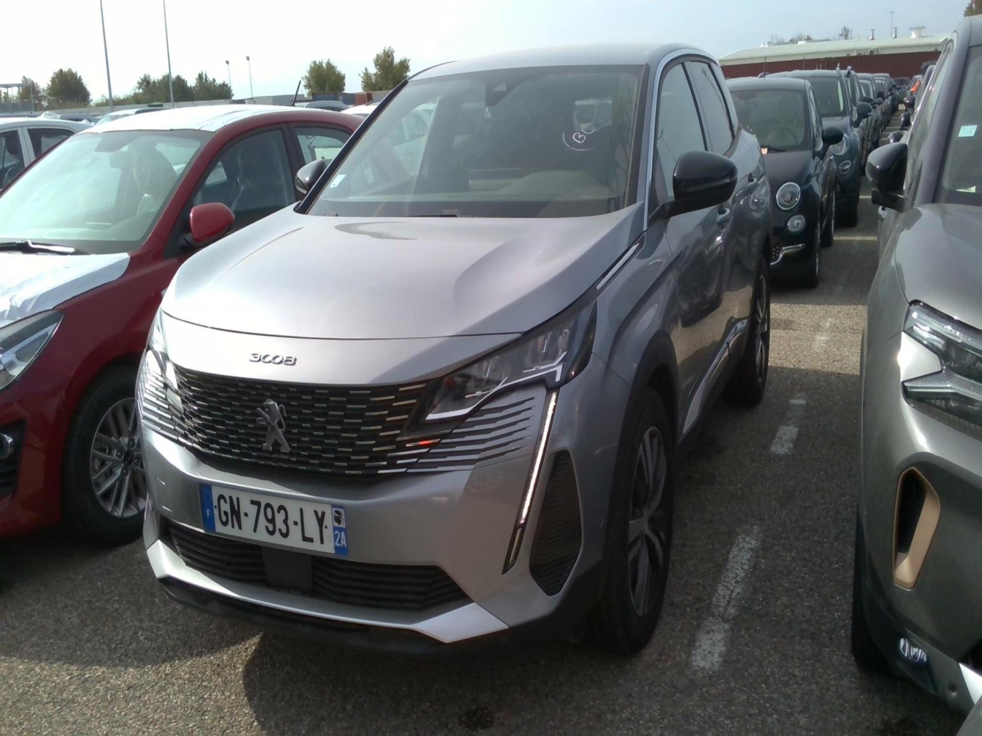 NV 3008 SUV