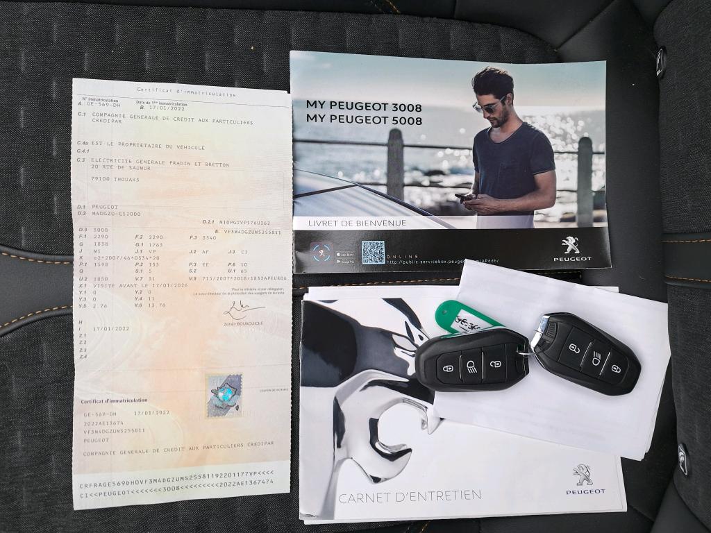 Peugeot 3008 Hybrid 225 e-EAT8 Roadtrip 2022