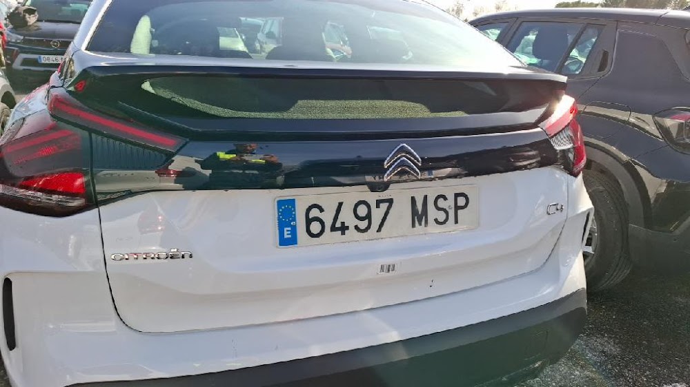 Citroën C4 X C4 Hybrid 136 ë-DSC6 PLUS (solo stock)