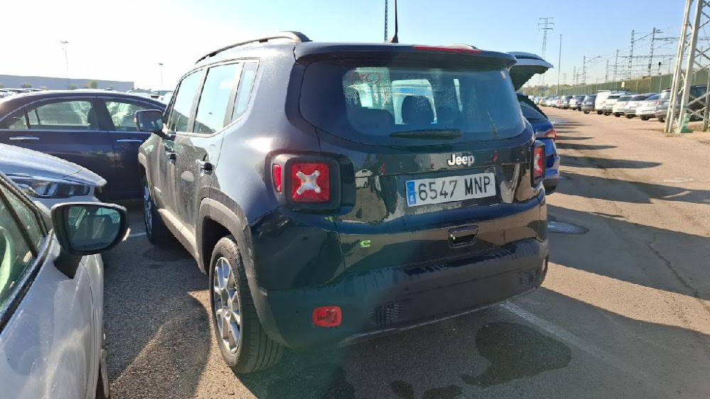 Foto Jeep Renegade 4