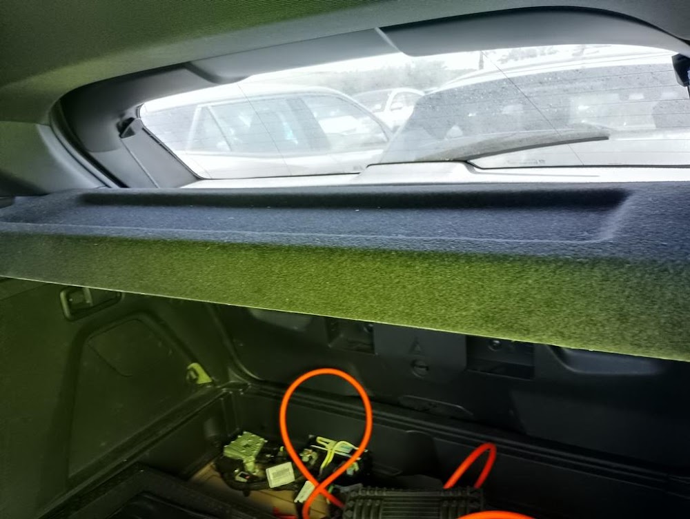 Foto Peugeot 3008 Hybrid 13