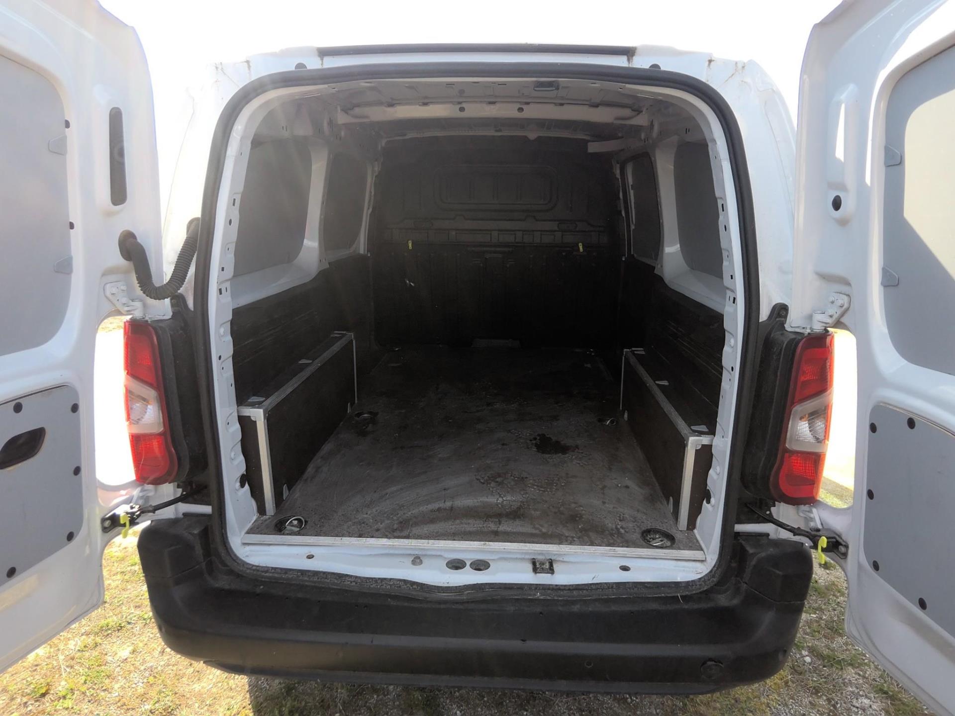 Peugeot PARTNER FOURGON XL 950 KG BLUEHDI 100 S&S BVM6 2024