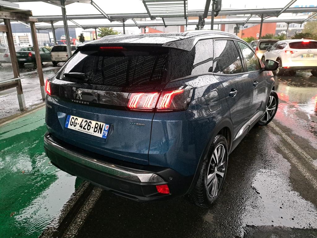Peugeot 3008 Hybrid 225 e-EAT8 Roadtrip 2022