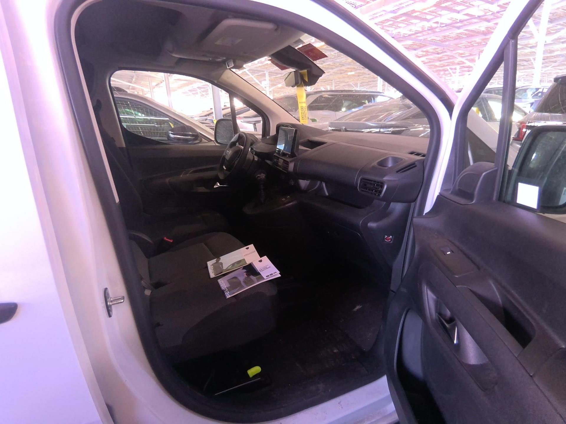 Peugeot PARTNER FOURGON XL 950 KG BLUEHDI 100 S&S BVM6 2024