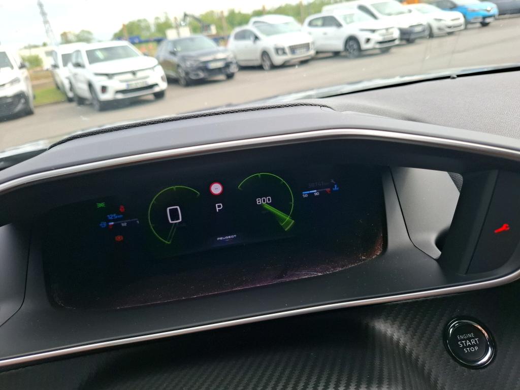 Peugeot 2008 PureTech 130 S&S EAT8 GT 2024