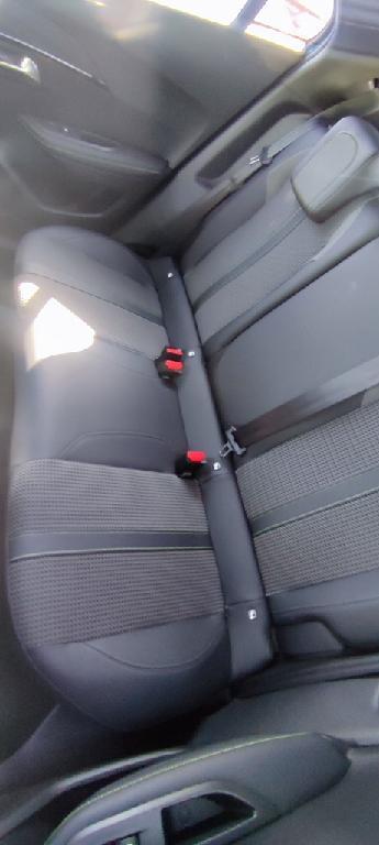 Foto Peugeot 2008 12