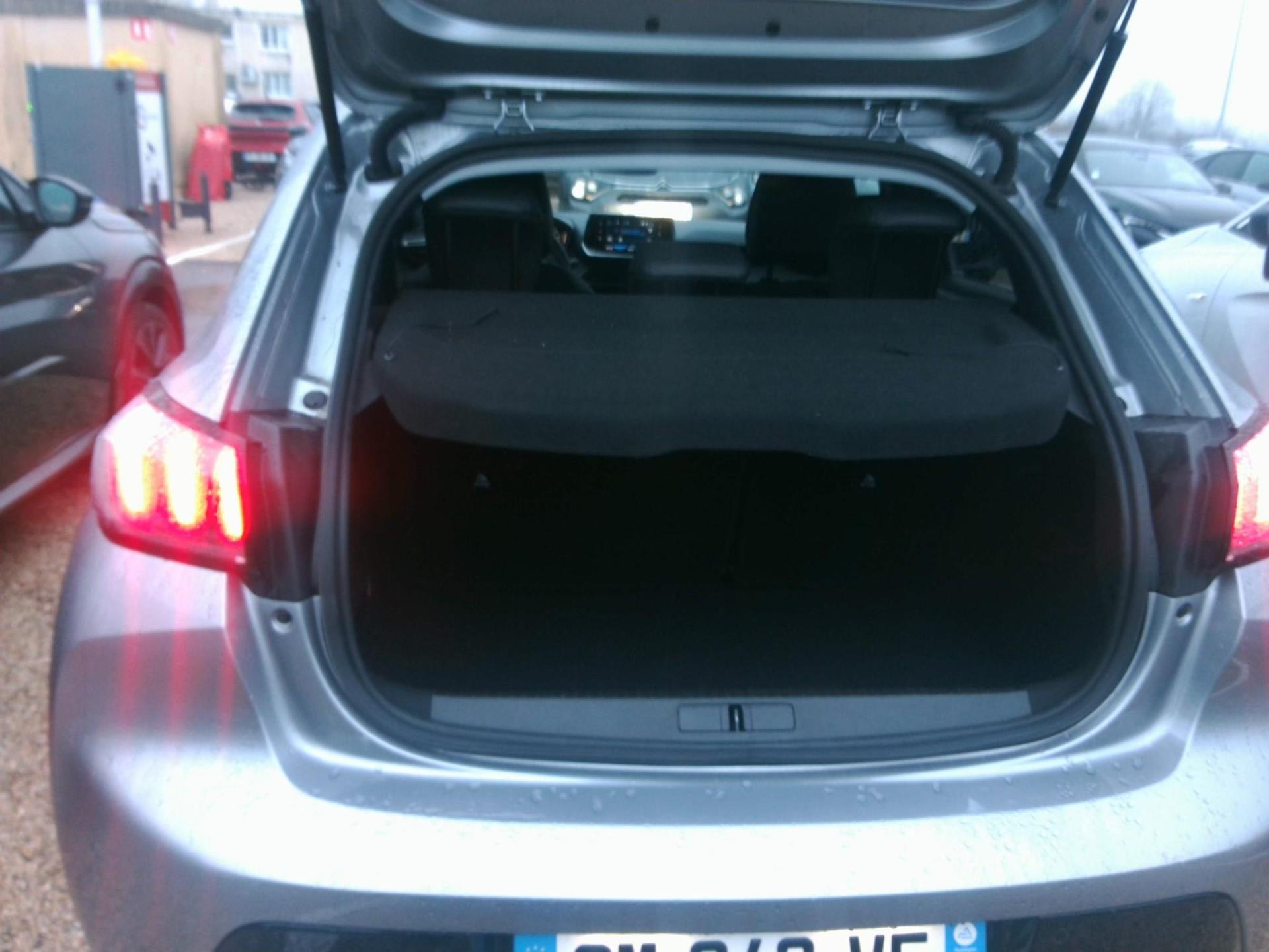Peugeot 208 PureTech 100 S&S BVM6 Allure 2023
