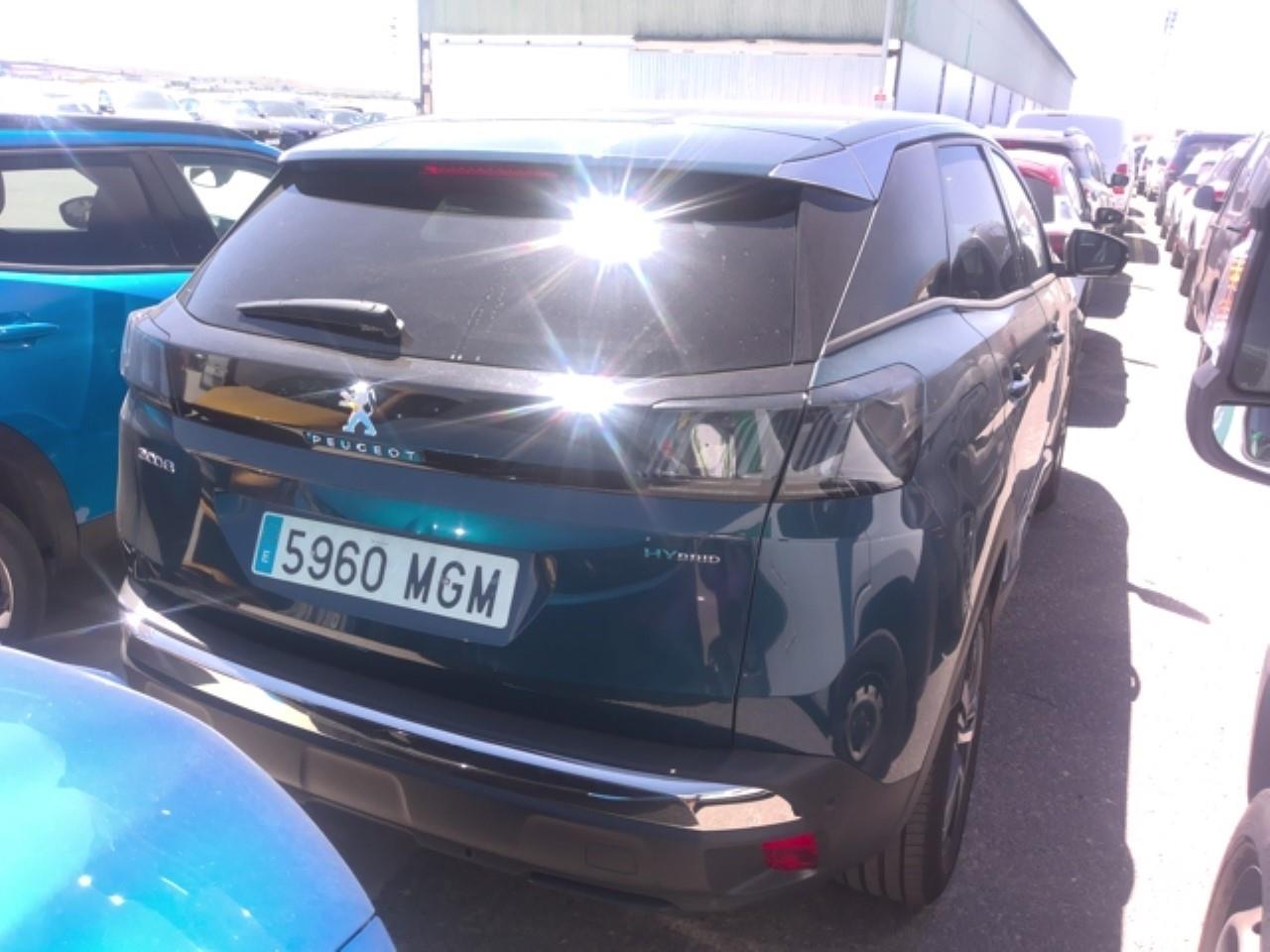 Foto Peugeot 3008 Hybrid 4